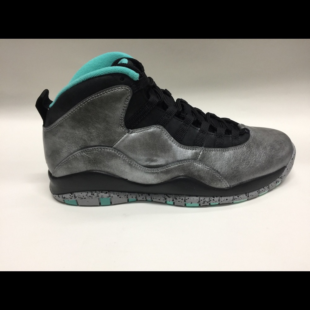 Air Jordan 10 Retro ‘Lady Liberty’